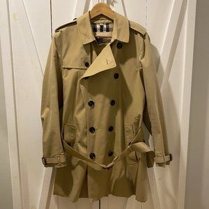 The Sandringham Burberry Trench Coat Mid-Length